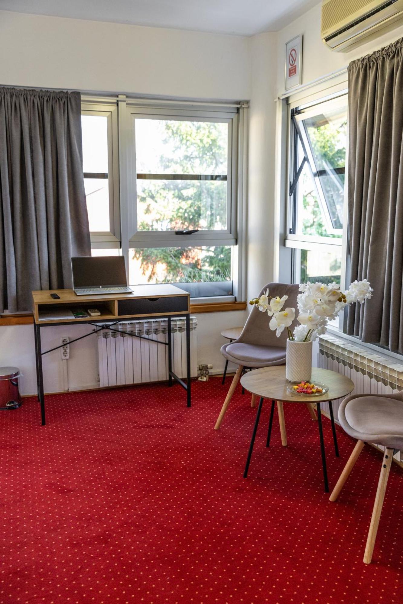 Olimpus Apartmani Bd Banjaluka بانيا لوكا المظهر الخارجي الصورة
